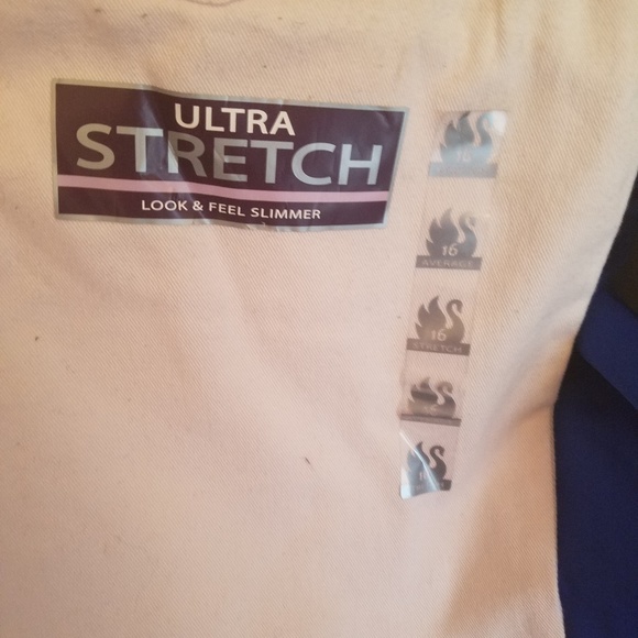 Pink Pants - Picture 5 of 5